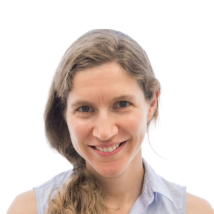 A headshot of Suzanne