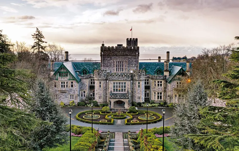 A picture of the Royal Roads Campus featuring the historic buildings