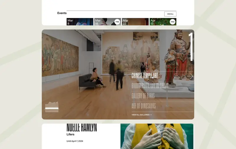 Une vitrine des pages des galeries du Musée royal de l'Ontario